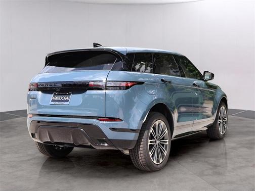 2026 Land Rover Range Rover Evoque Dynamic SE
