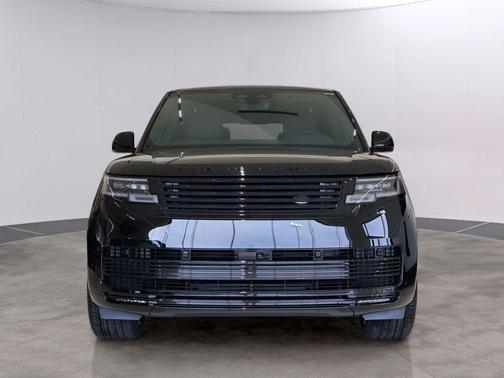 Narvik Black 2026 Land Rover Range Rover P615 SV Black