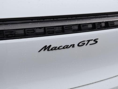 2026 Porsche Macan GTS