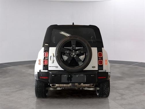 2022 Land Rover Defender 90 X-Dynamic HSE