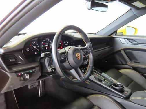 2023 Porsche 911