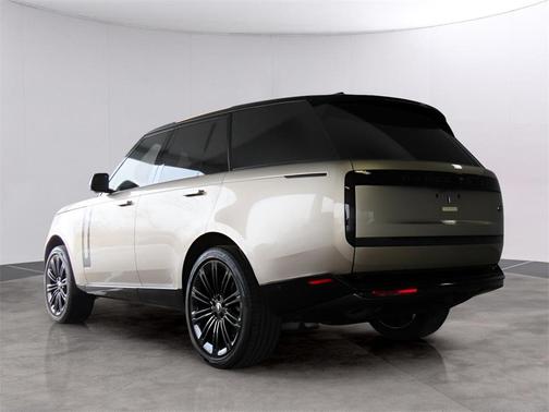2023 Land Rover Range Rover P400 SE