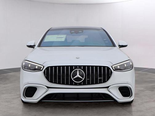 2026 Mercedes-Benz AMG S 63 E Base