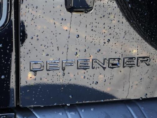 2026 Land Rover Defender