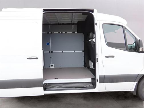 2024 Mercedes-Benz Sprinter 2500 170 WB High Roof Extended Cargo