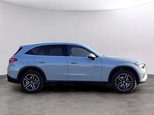 2026 Mercedes-Benz GLC 300 Base 4MATIC