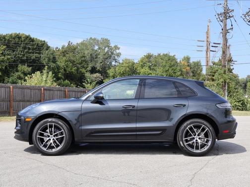 2025 Porsche Macan 