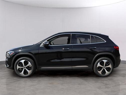 2026 Mercedes-Benz GLA 250 Base 4MATIC
