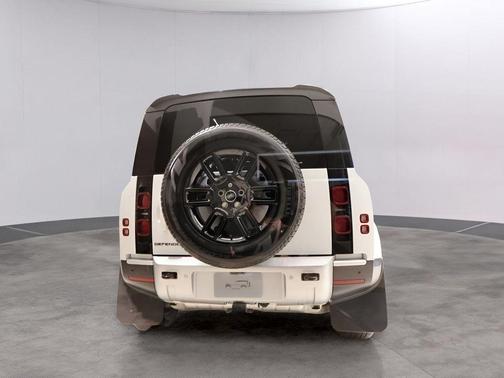 2025 Land Rover Defender P300