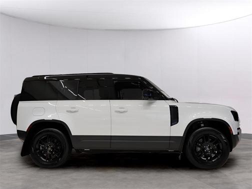 2025 Land Rover Defender P300