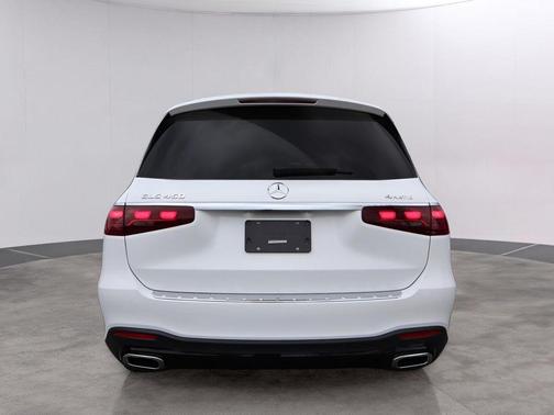 2026 Mercedes-Benz GLS 450 4MATIC