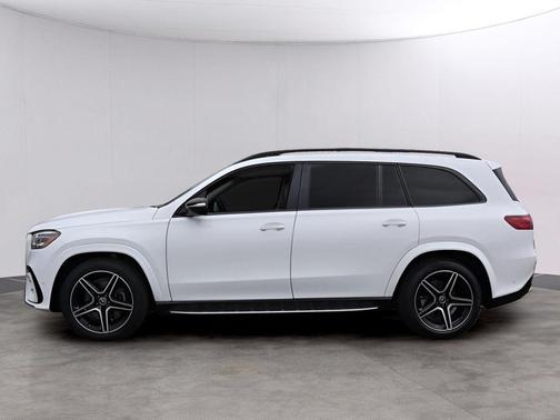 2026 Mercedes-Benz GLS 450 4MATIC