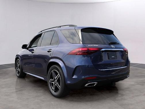 Twilight Blue Metallic 2026 Mercedes-Benz GLE 450 4MATIC