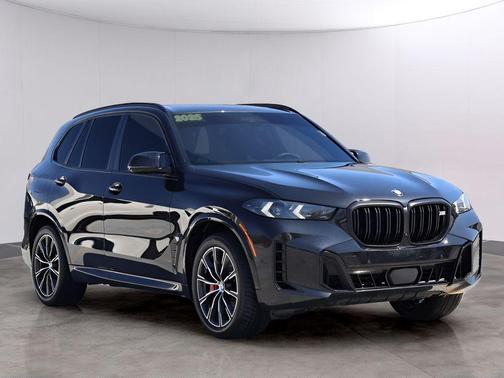 Black Sapphire Metallic 2025 BMW X5 M60i