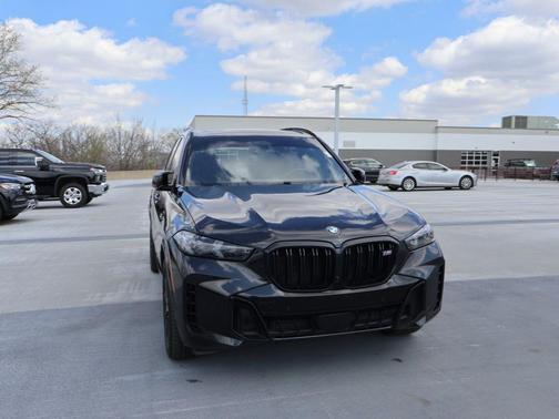 Black Sapphire Metallic 2025 BMW X5 M60i