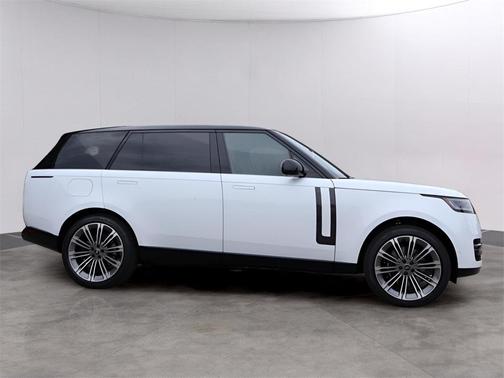 2025 Land Rover Range Rover P530 SE 7 Seat