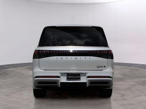 Radiant White 2025 INFINITI QX80 SENSORY
