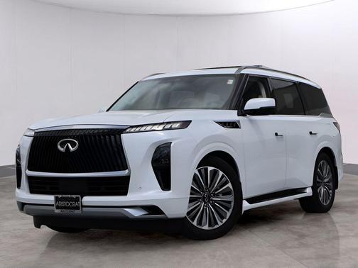 Radiant White 2025 INFINITI QX80 SENSORY