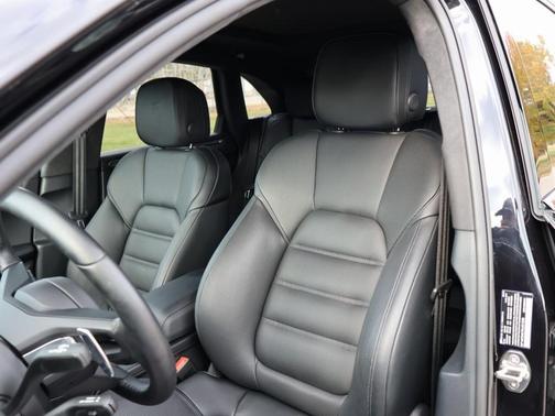 2024 Porsche Macan GTS