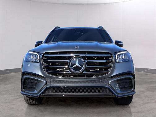 2026 Mercedes-Benz GLS 450 4MATIC