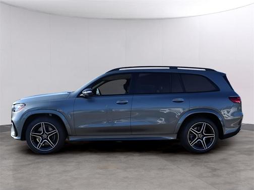 2026 Mercedes-Benz GLS 450 4MATIC