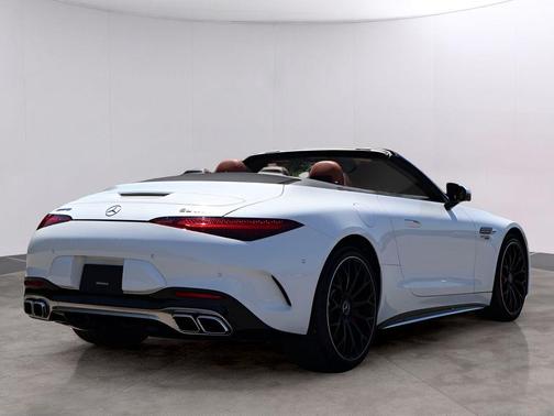 Moonlight White 2023 Mercedes-Benz AMG SL 55 Base
