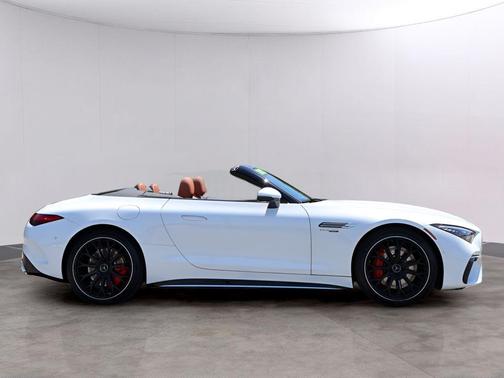 Moonlight White 2023 Mercedes-Benz AMG SL 55 Base