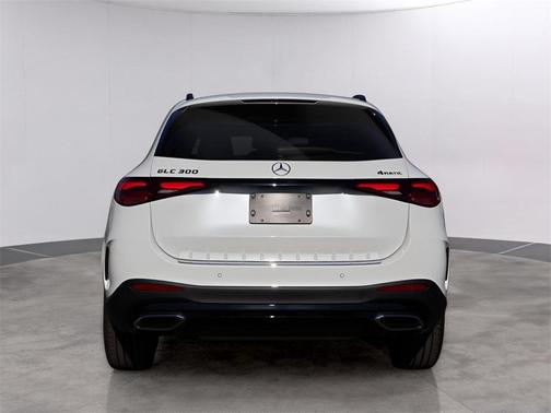 2026 Mercedes-Benz GLC 300 Base 4MATIC