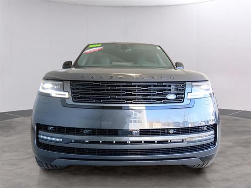 2024 Land Rover Range Rover P530 SE