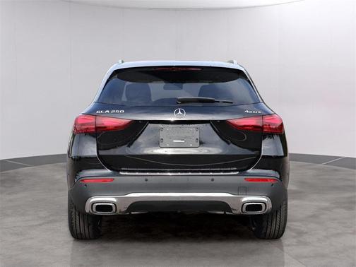 2026 Mercedes-Benz GLA 250 Base 4MATIC