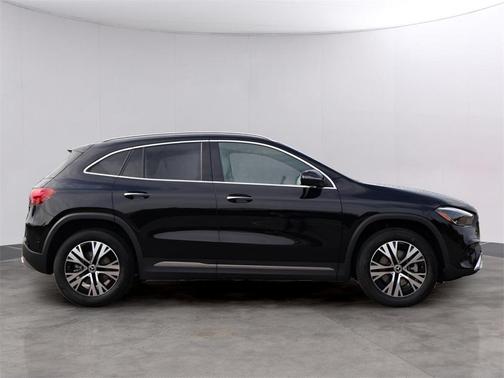 2026 Mercedes-Benz GLA 250 Base 4MATIC