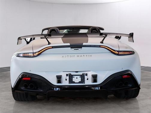 2022 Aston Martin Vantage F1 Edition