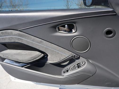 2022 Aston Martin Vantage F1 Edition