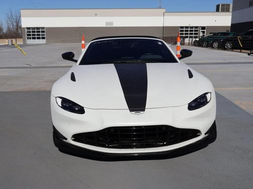 2022 Aston Martin Vantage F1 Edition