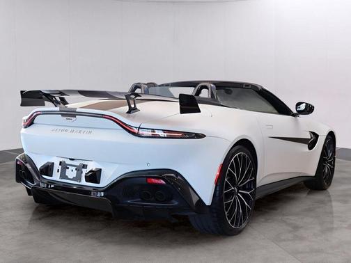 2022 Aston Martin Vantage F1 Edition