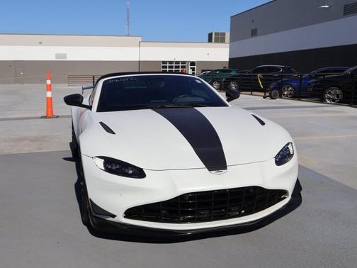 2022 Aston Martin Vantage F1 Edition