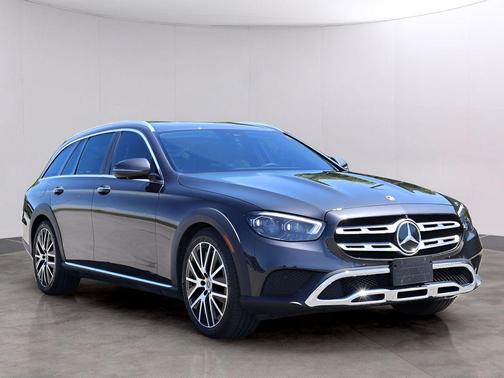 Graphite Gray Metallic 2023 Mercedes-Benz E-Class E 450 4MATIC