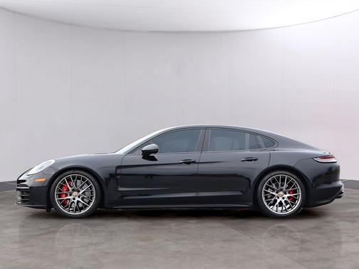 2021 Porsche Panamera 4S