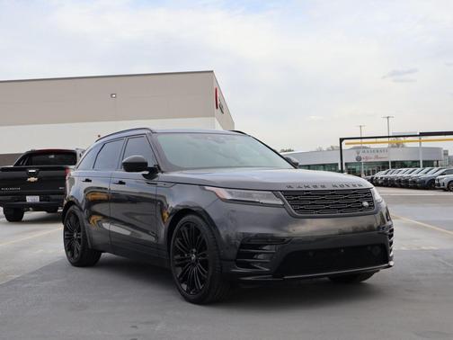 Carpathian Grey 2026 Land Rover Range Rover Velar Dynamic SE