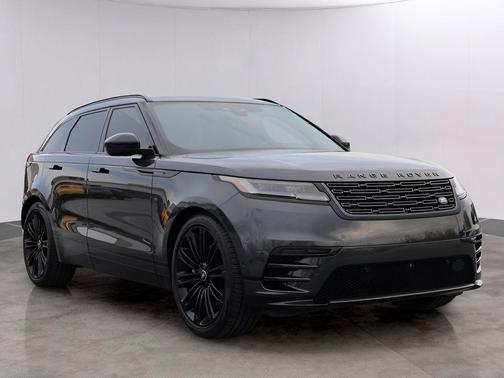 2026 Land Rover Range Rover Velar Dynamic SE