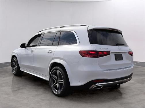 2026 Mercedes-Benz GLS 450 4MATIC