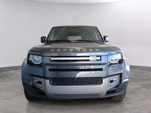 2024 Land Rover Defender P400 X-Dynamic SE