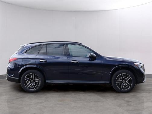 2023 Mercedes-Benz GLC 300 Base 4MATIC