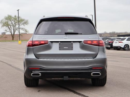 2025 Mercedes-Benz GLS 450 4MATIC