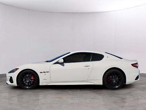 White 2018 Maserati GranTurismo Sport