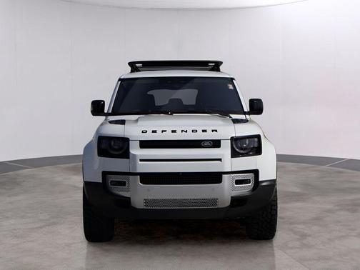 Fuji White 2020 Land Rover Defender 110 HSE