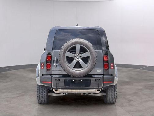 Carpathian Grey 2023 Land Rover Defender 110 X-Dynamic SE
