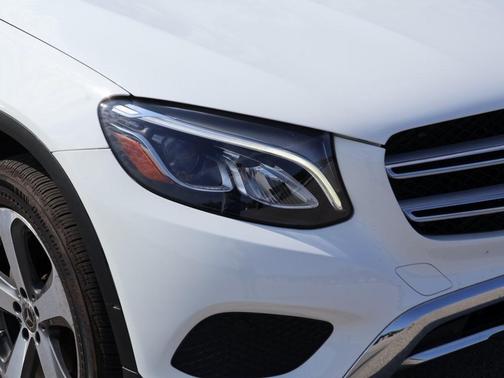 2017 Mercedes-Benz GLC 300 Base 4MATIC