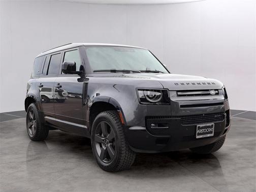 2023 Land Rover Defender 110 X-Dynamic SE