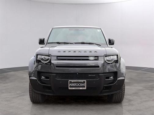 2023 Land Rover Defender 110 X-Dynamic SE